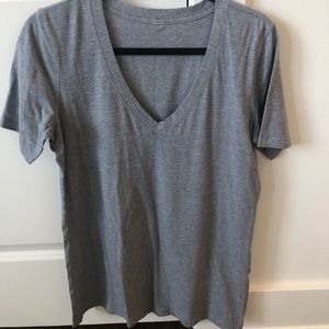 lululemon medium grey, v neck short sleeve, size 6